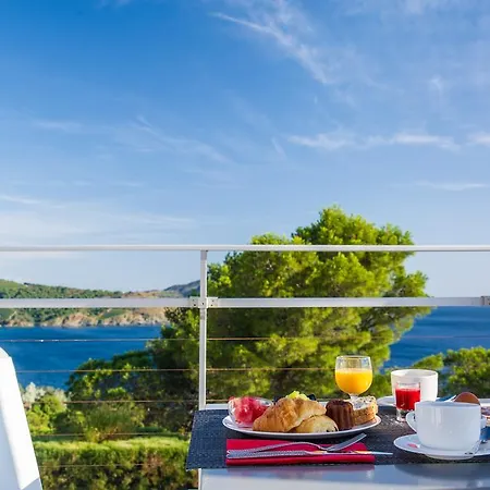 Ξενοδοχείο Cote Thalasso & Marin 4*
