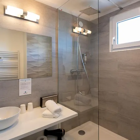 Hotel Cote Thalasso & Marin 4*