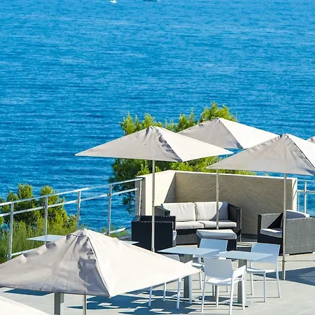 Cote Thalasso & Marin מלון בניולס-סור-מר