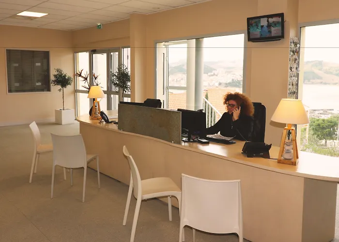 Cote Thalasso & Marin מלון 4*